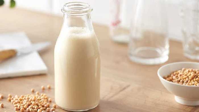 Uống sữa đậu nành đem lại nhiều lợi ích cho cơ thể