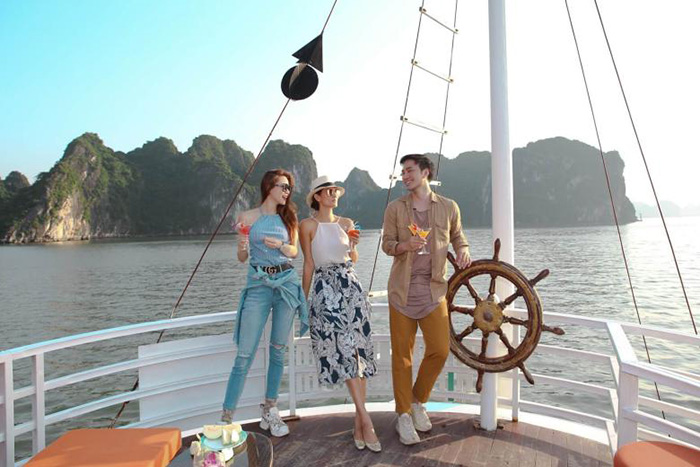 Tour du thuyền Hạ Long Du lịch Khát Vọng Việt - Kavo Travel tổ chức chất lượng thế nào?