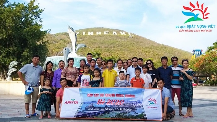 Du lịch Nha Trang the tour giúp gia đình bớt công đoạn chuẩn bị, hoàn toàn hòa mình vào chuyến đi