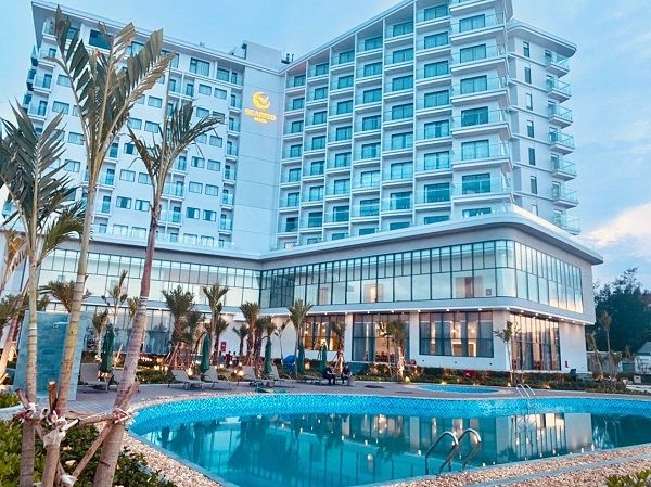 Lịch trình tour du lịch Thiên Cầm 3 ngày 2 đêm của Kavo Travel được thiết kế phù hợp với nhiều địa điểm vui chơi và nghỉ dưỡng chất lượng